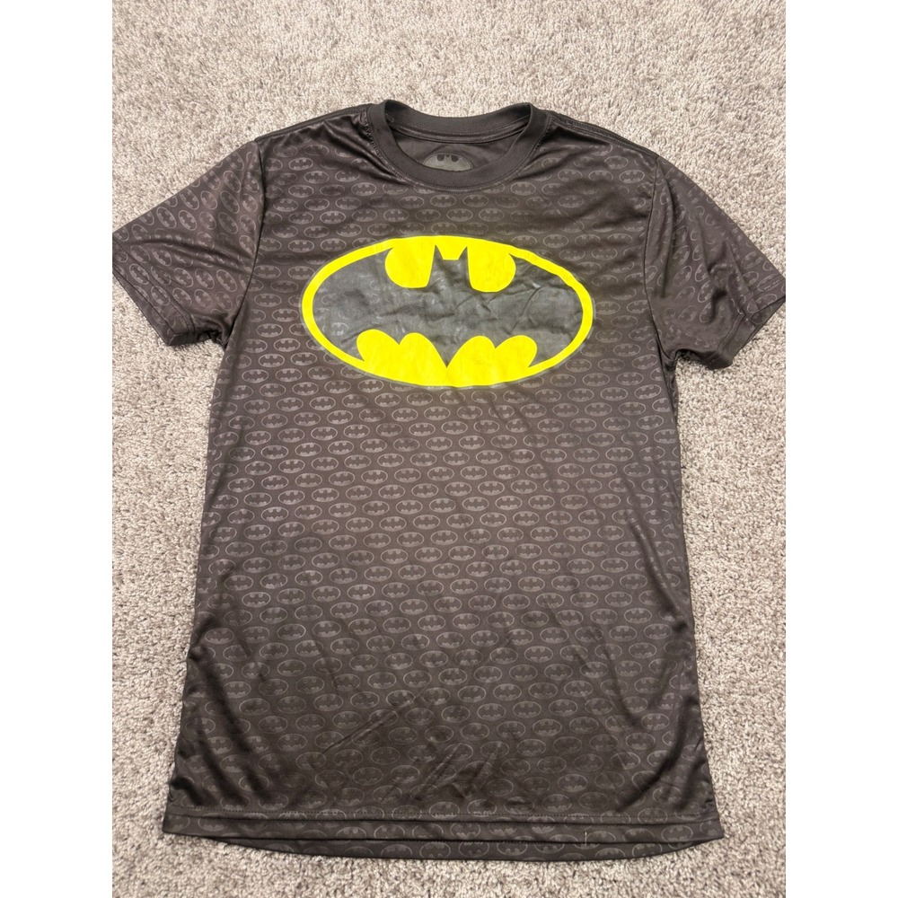DC Comics Batman Graphic T-Shirt Mens Small Gray Yellow Athletic Performance Tee